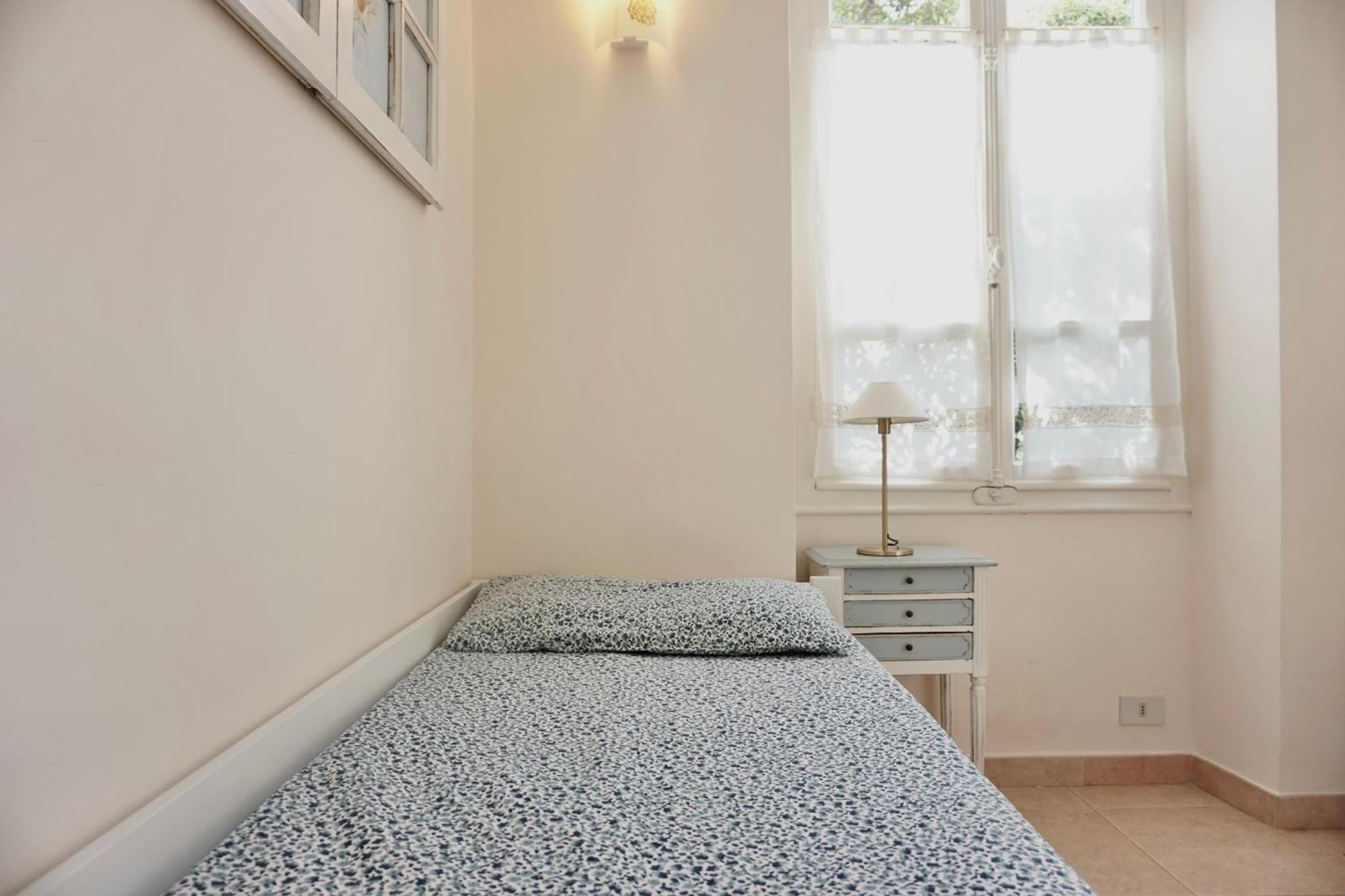 Villa Angelina - Casa Glicine Vallecrosia Ngoại thất bức ảnh